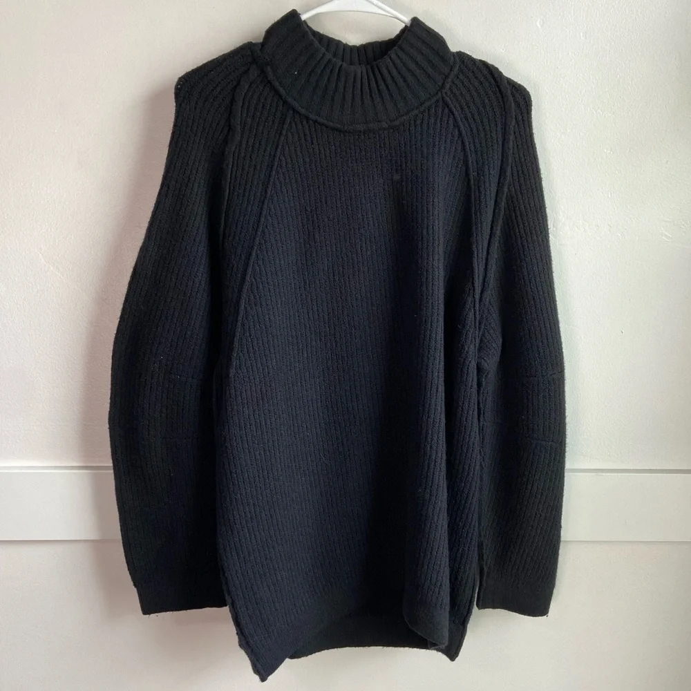 NWOT Free People Black Sunbeam Oversize Turtleneck Sweater